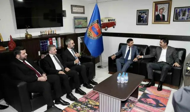 Murat Kurum: "İstanbul'da korsan servisçilik dönemi 31 Mart akşamı bitecek"