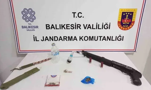 Balıkesir'de uyuşturucu taciri 6 kişi yakalandı