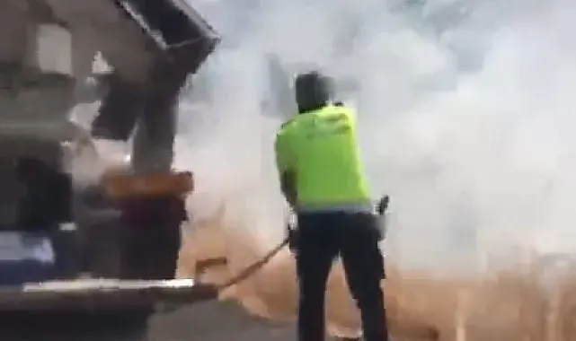 Elazığ'da çıkan arazi yangınına polis ekipleri müdahale etti