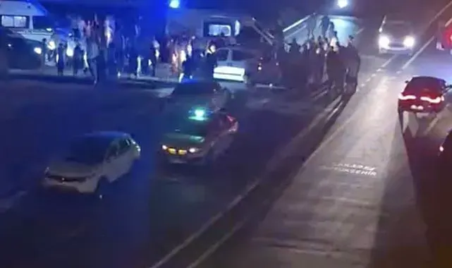 Panelvan ile çarpışan motosikletli ağır yaralandı