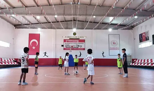 GSB spor okulları Sivrice'de eğitimlerine devam ediyor