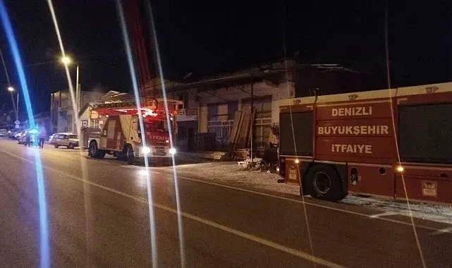 Marangozhanede çıkan yangın paniğe neden oldu