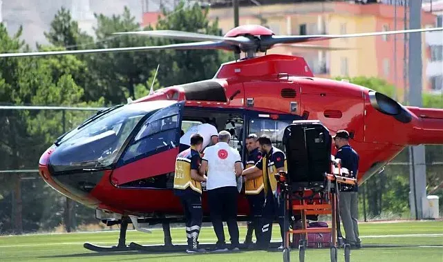 22 yaşındaki genç hava ambulansıyla Malatya'ya sevk edildi
