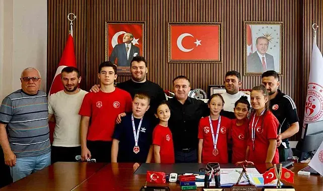 10 bin sporcunun yarıştığı Türkiye şampiyonasında Bilecikli güreşçilerden büyük başarı