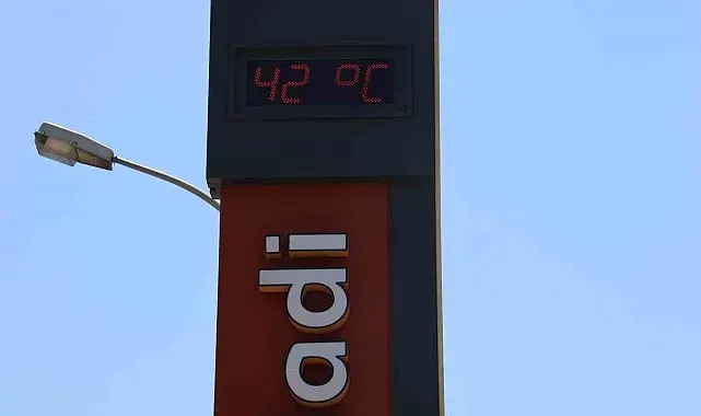 Adana'da termometreler 42 dereceyi gösterdi