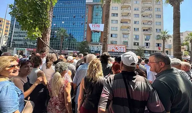 Denizli'de başkanların ardından ilçe örgütleri de safını belirledi