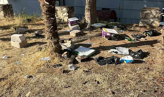 Üç kurum arasındaki alan alkoliklerin mekânı oldu