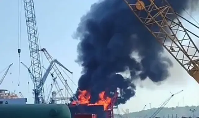 İzmir'de yakıt tankerinde korkutan yangın