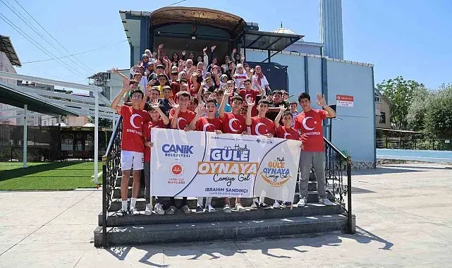 Canik'te çocuklar camilere akın ediyor