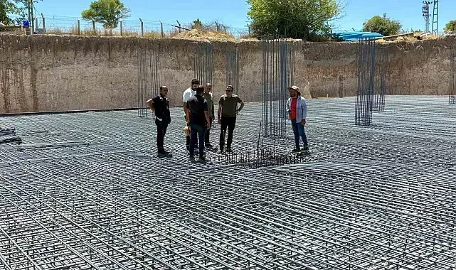 Başkan Ulutaş, Akçadağ'daki kamu yatırımlarını yerinde inceledi