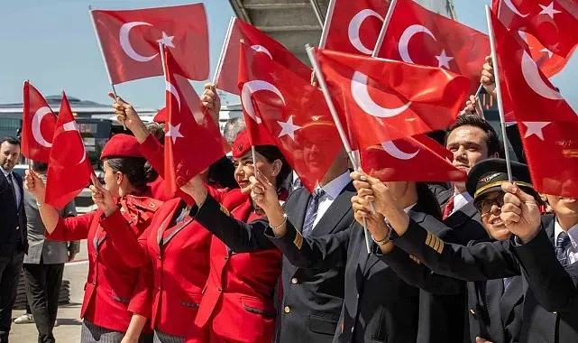 Filenin Sultanları'na THY'den coşkulu karşılama