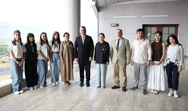 DPÜ'de Semerkantlı öğrencilere yaz okulu programı