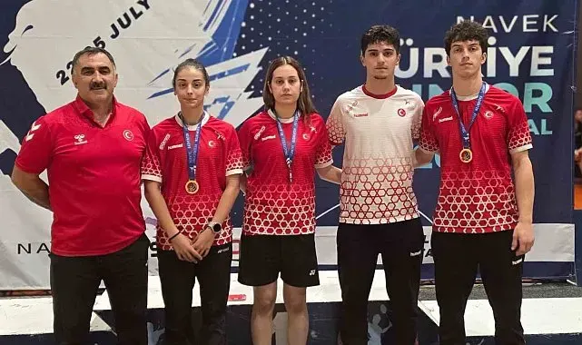 Erzincanlı milli badmintonculardan uluslararası turnuvada 4 madalya