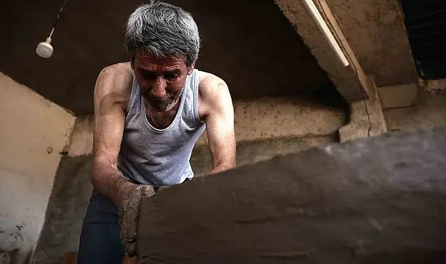 Toprak, saman ve keçi kılıyla yapılan tandırlar 18 yıla kadar dayanıyor