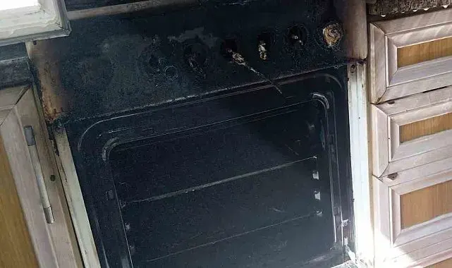 Elektrik prizinden çıkan yangın korkuttu