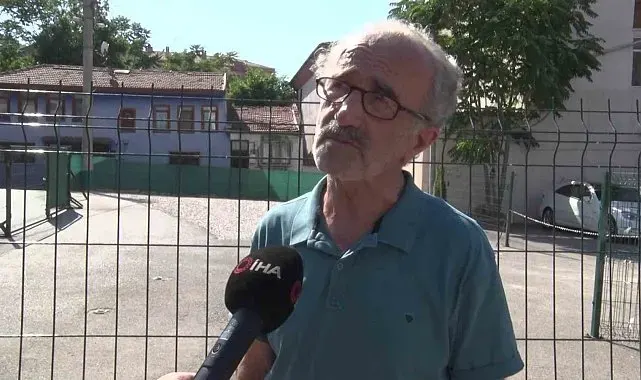 Tarihi mezarın üzeri çakıl taşlarıyla kapatılıp otopark görünümü verildi