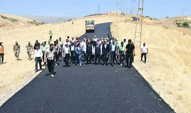 Şırnak'ta köy yollarında asfalt seferberliği: 2026'da 150 kilometrelik yol ağı yenileniyor