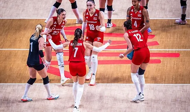 A Milli Kadın Voleybol Takımı, Milletler Ligi'nde finale yükseldi