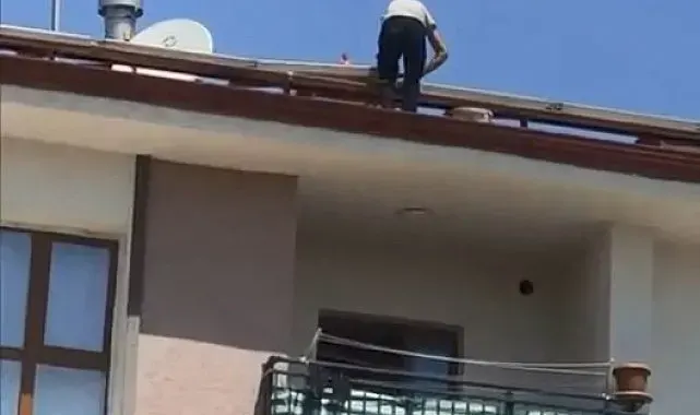 Çatıdaki tehlikeli çalışma kameraya yansıdı