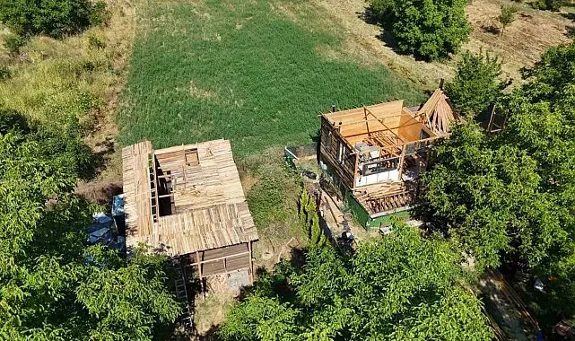 İnegöl Belediyesi'nden çitli'de 16 kaçak yapıya müdahale