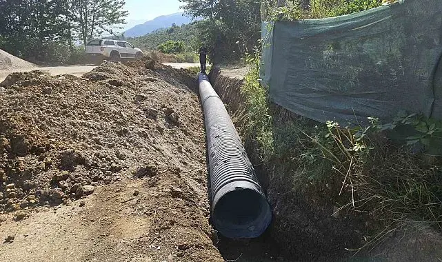 Köylerde boru çalışmaları sürüyor
