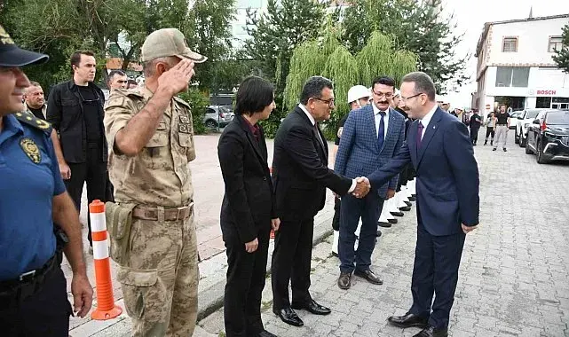 Ardahan Valisi Yamlı görevine başladı