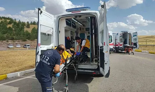 Sivas'ta feci kaza: 1'i ağır 8 yaralı