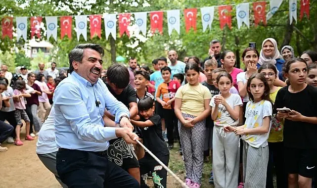 Başkan Yılmaz'dan miniklere sürpriz