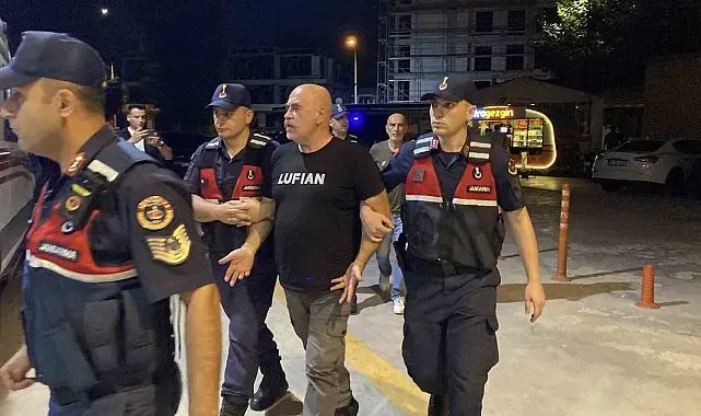Ünlü yönetmen ve kardeşi Bursa'da uyuşturucu operasyonunda gözaltına alındı