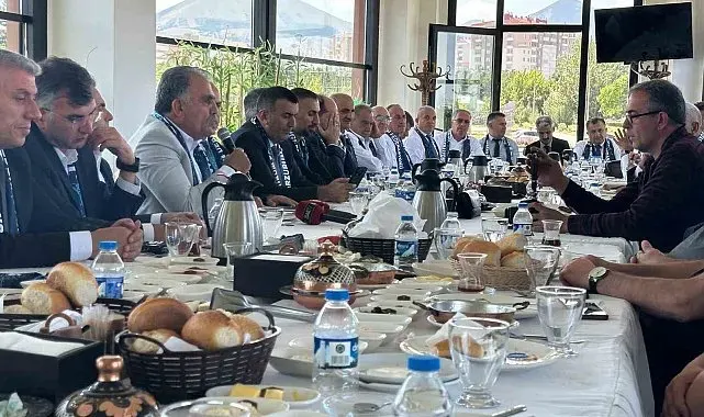 Ege Bölgesi Erzurum Federasyonu'ndan Erzurum'a güçlü mesaj