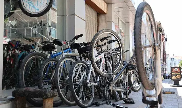 Kırşehir'de yaz sezonu bisiklet satış ve kiralamalarını hareketlendirdi