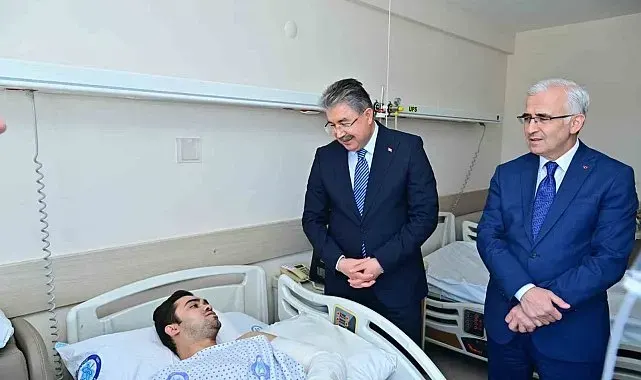 Vali Erdinç Yılmaz'dan yaralı itfaiyecilere ziyaret