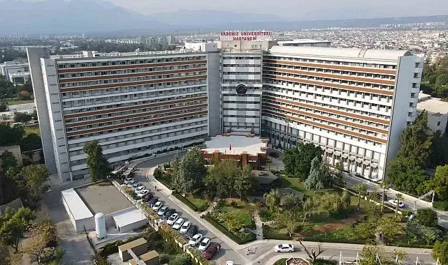Akdeniz Üniversitesi'nde rahim nakli yapılan hastada organ reddi gelişti