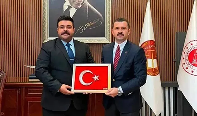 Tutak Kaymakamı Coşkun ve savcı eşinden Başsavcı Bilge'ye hayırlı olsun ziyareti
