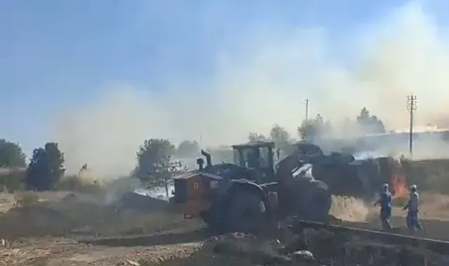 Kütahya'da otluk alan yangını ormana sıçramadan söndürüldü