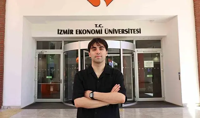 İEÜ'lü Kerem'e Avrupa'dan kabul