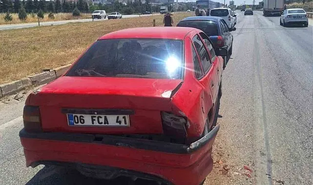 Kırıkkale'de 3 araçlı trafik kazası: 1 yaralı
