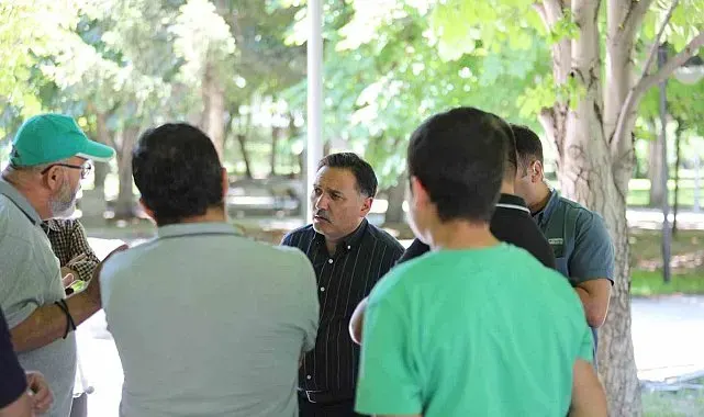 Vali Çiçek vatandaşlarla bir araya geldi