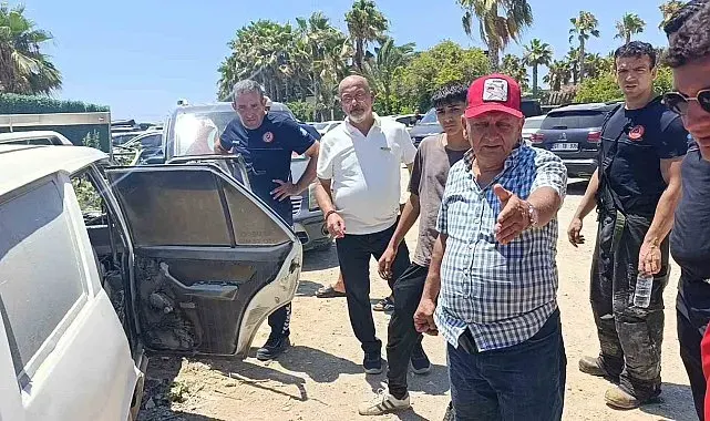 Otele ölçü almaya gitti, geri döndüğünde aracını yanmış halde buldu