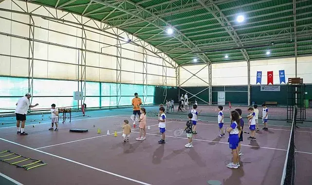 Büyükşehir Yaz Spor Okulları, ilk dönemini tamamladı