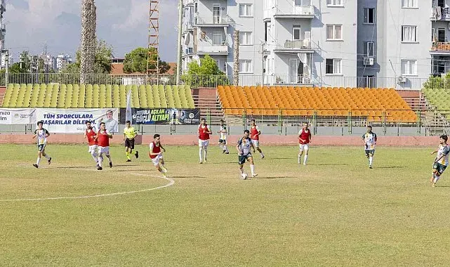 Mersin'de 30 Ağustos Zafer Kupası Futbol Turnuvası başladı