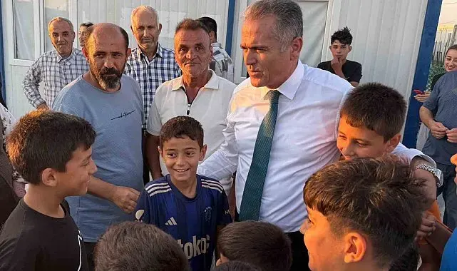 Antakya'da konteyner kentlerden tahliye süreciyle ilgili bilgilendirmeler devam ediyor