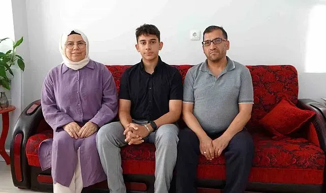 Akıllı telefonu bıraktı, tuşlu telefonla Türkiye birincisi oldu