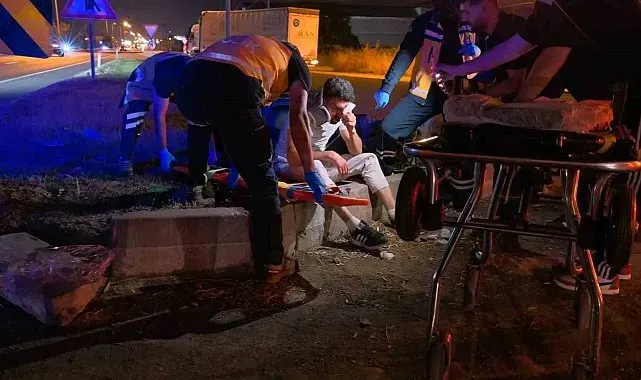 Direksiyon hakimiyetini kaybeden motosiklet sürücüsü ağır yaralandı