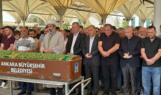 Hafriyat kamyonu kazasında vefat eden işçi son yolculuğuna uğurlandı