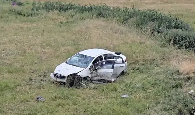 Bingöl'de kontrolden çıkan otomobil araziye uçtu: 3 yaralı