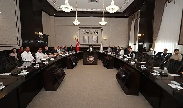 Vali Masatlı başkanlığında Antakya tarihi kent merkezi toplantısı gerçekleştirildi