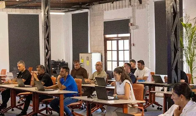 İzmir Büyükşehir'de yapay zeka seferberliği