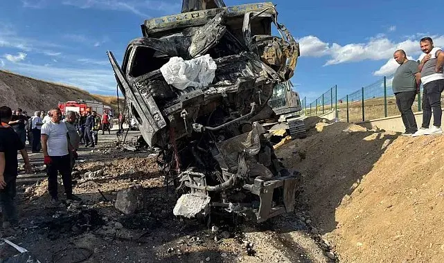 Ankara'da ABB'ye ait kamyon kaza yaptı: 2 işçi hayatını kaybetti