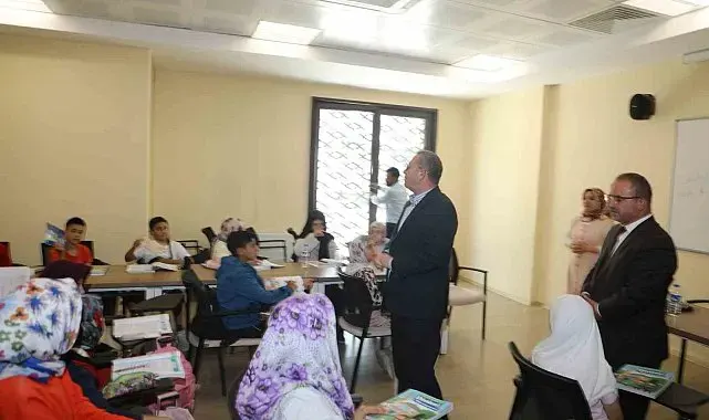 Vali Ziya Polat'tan Yaz Kur'an Kursu ziyaret!